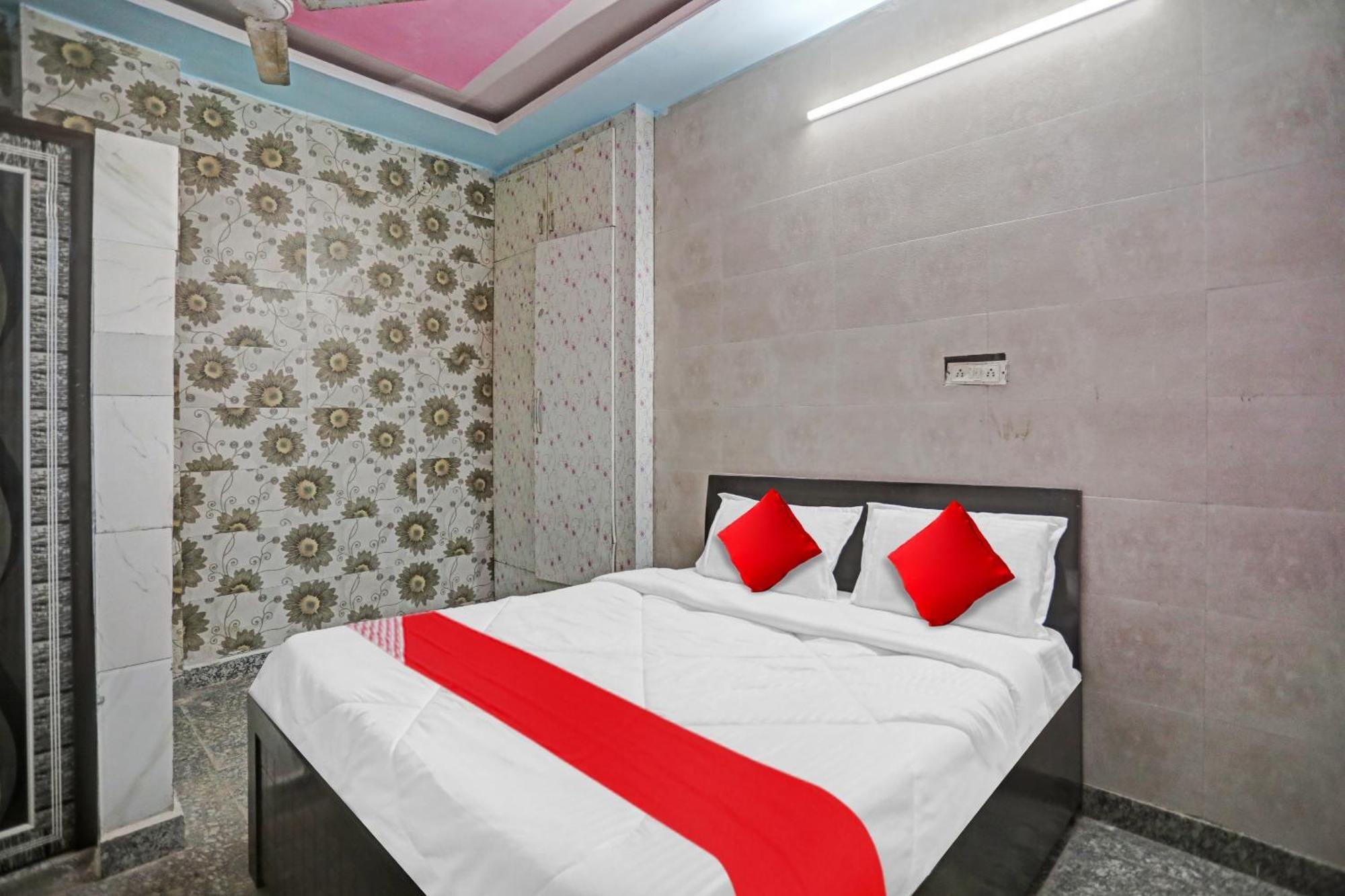 Super O Malik House Red Apple 3*